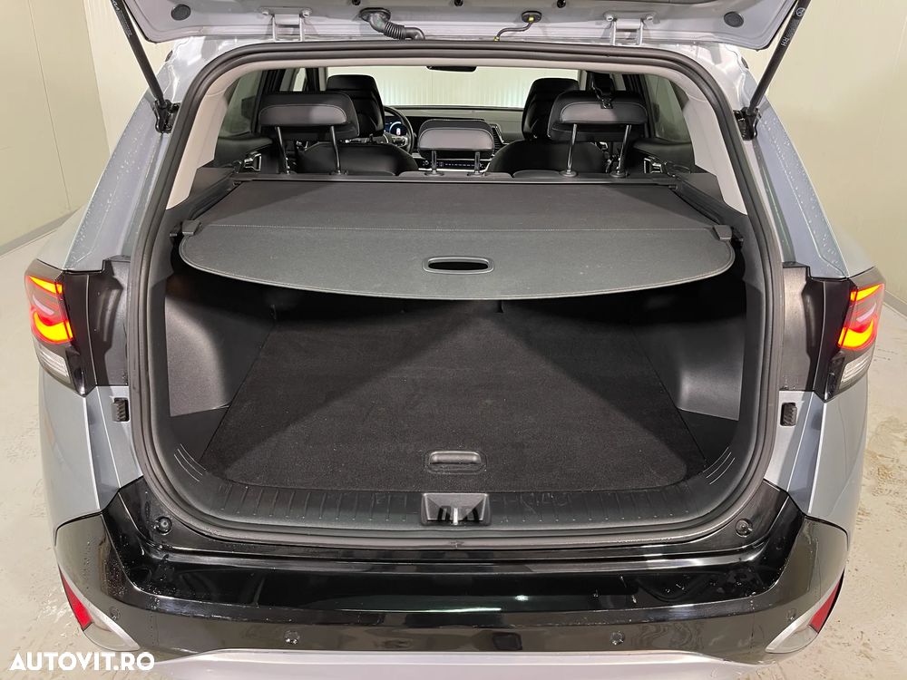 Kia Sportage 1.6T-GDI Hybrid 2WD Aut. Spirit - 12