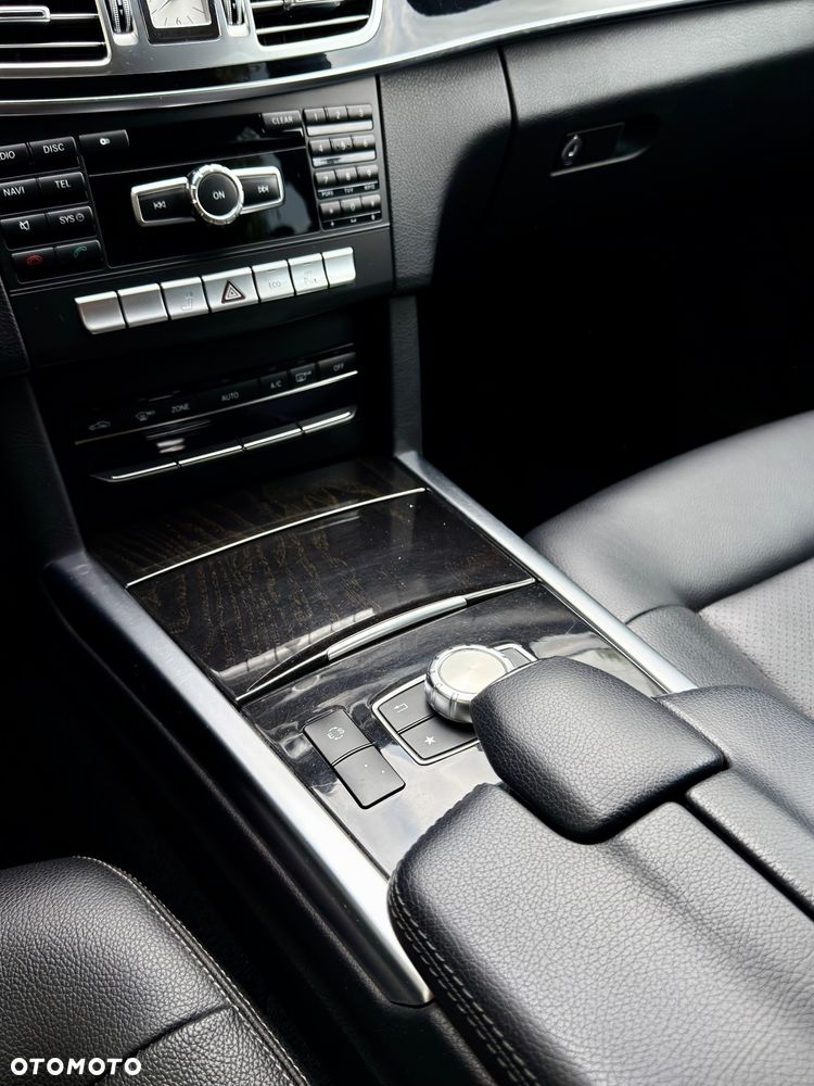 Mercedes-Benz Klasa E 200 7G-TRONIC Avantgarde - 28