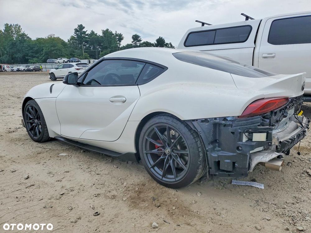 Toyota Supra 2023 photo 3