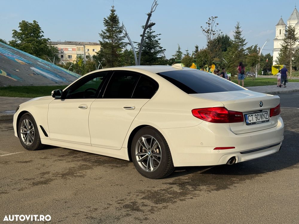 BMW Seria 5 520d xDrive AT - 6