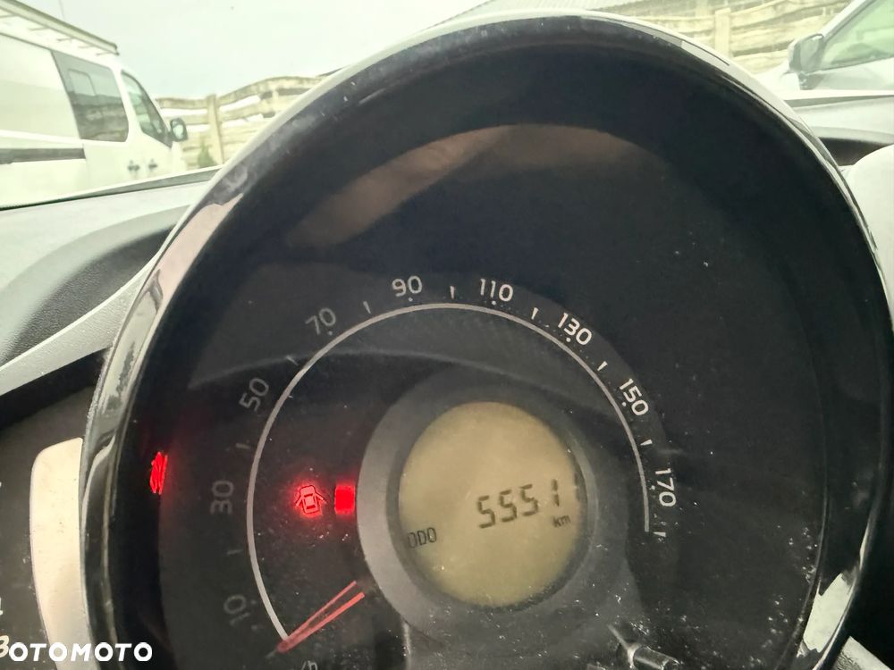Toyota Aygo x - 9