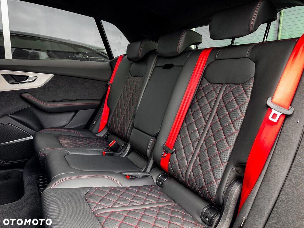Audi Q8 - 40