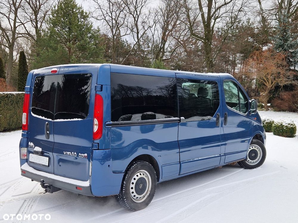 Opel Vivaro - 14