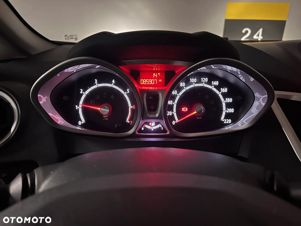 Ford Fiesta 1.0 Trend - 18