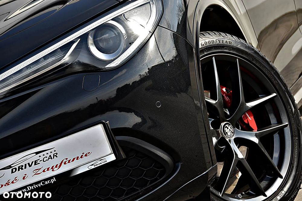 Alfa Romeo Stelvio 2.0 Turbo Veloce Q4 - 10
