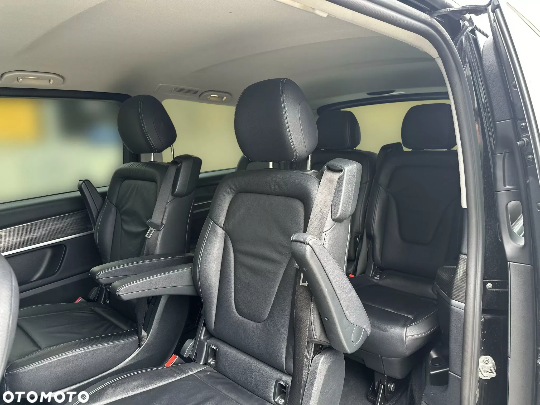Mercedes-Benz Klasa V 250 d 4-Matic Avantgarde 9G-Tronic (d³ugi) - 16