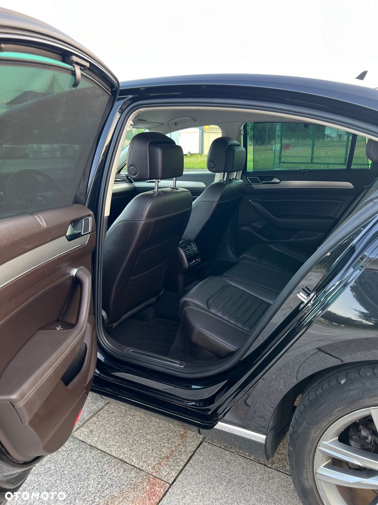 Volkswagen Passat 2.0 TDI BMT Highline DSG - 24