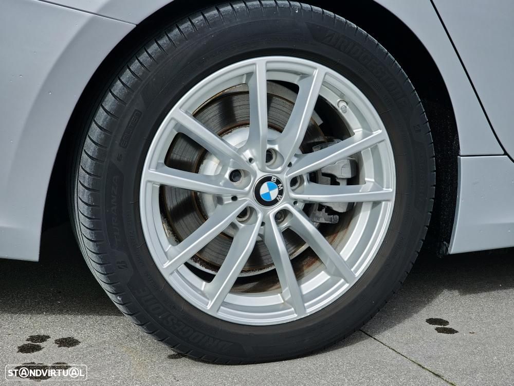 BMW 320 e Corporate Edition Auto - 26