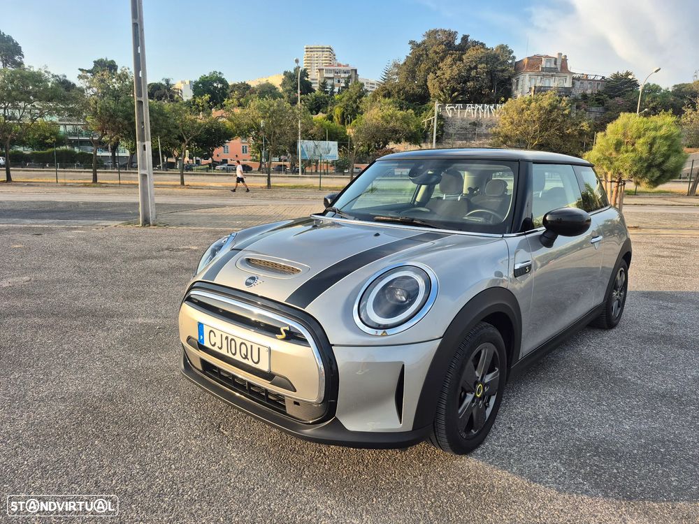 MINI 3 Portas Cooper SE - 4