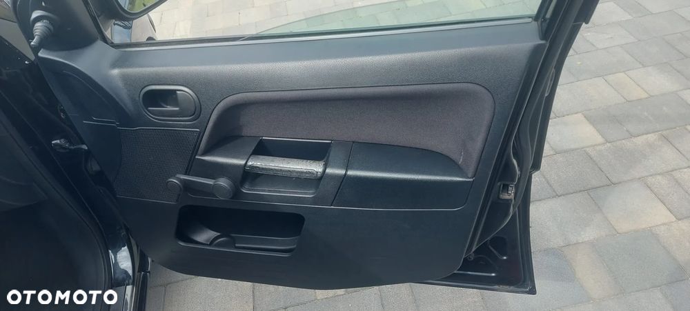 Ford Fusion 1.4 Trend - 16