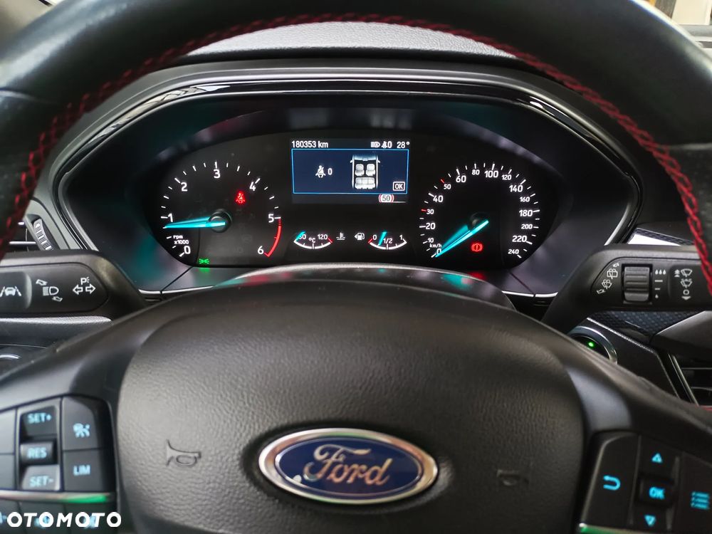 Ford Focus 2.0 EcoBlue ST-Line Business - 27