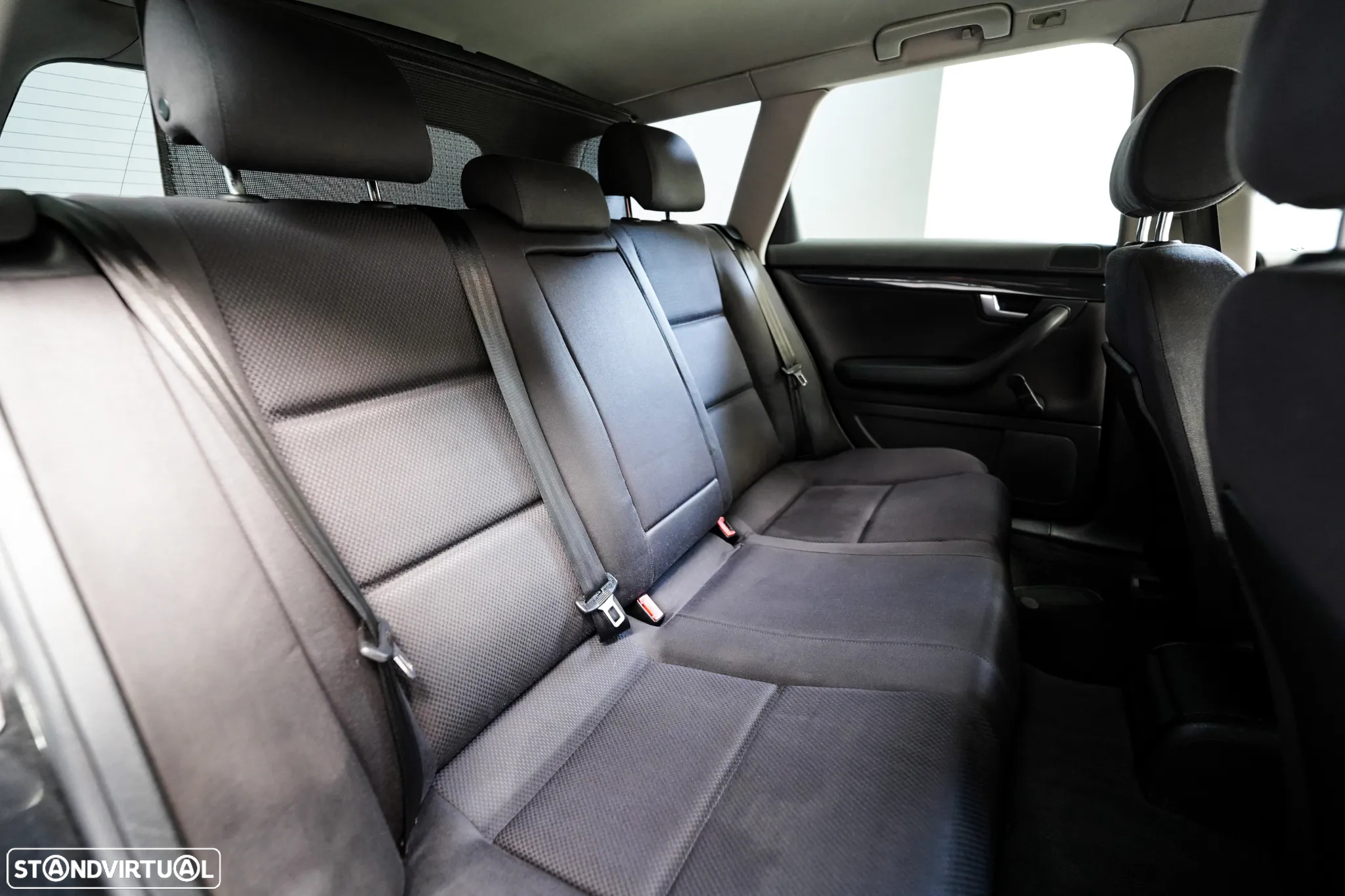 Audi A4 Avant 1.9 TDI m6 Exclusive - 11