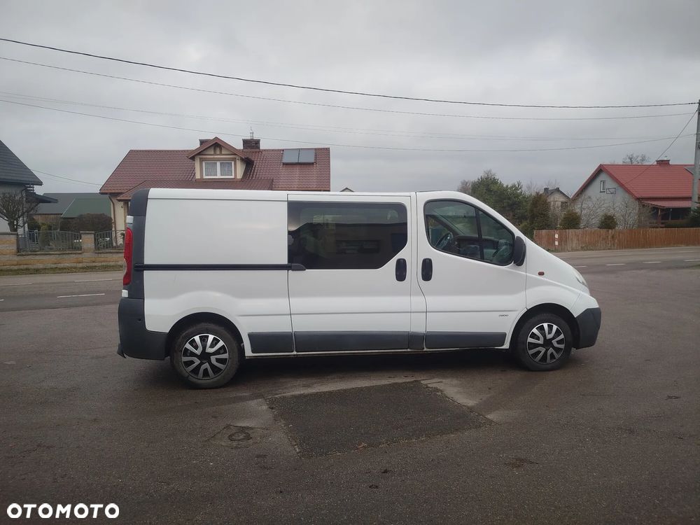 Opel Vivaro - 6