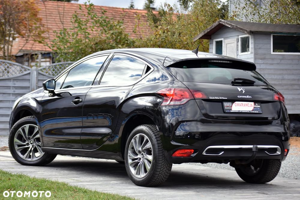 Citroën DS4 e-HDi 110 EGS6 SoChic - 15