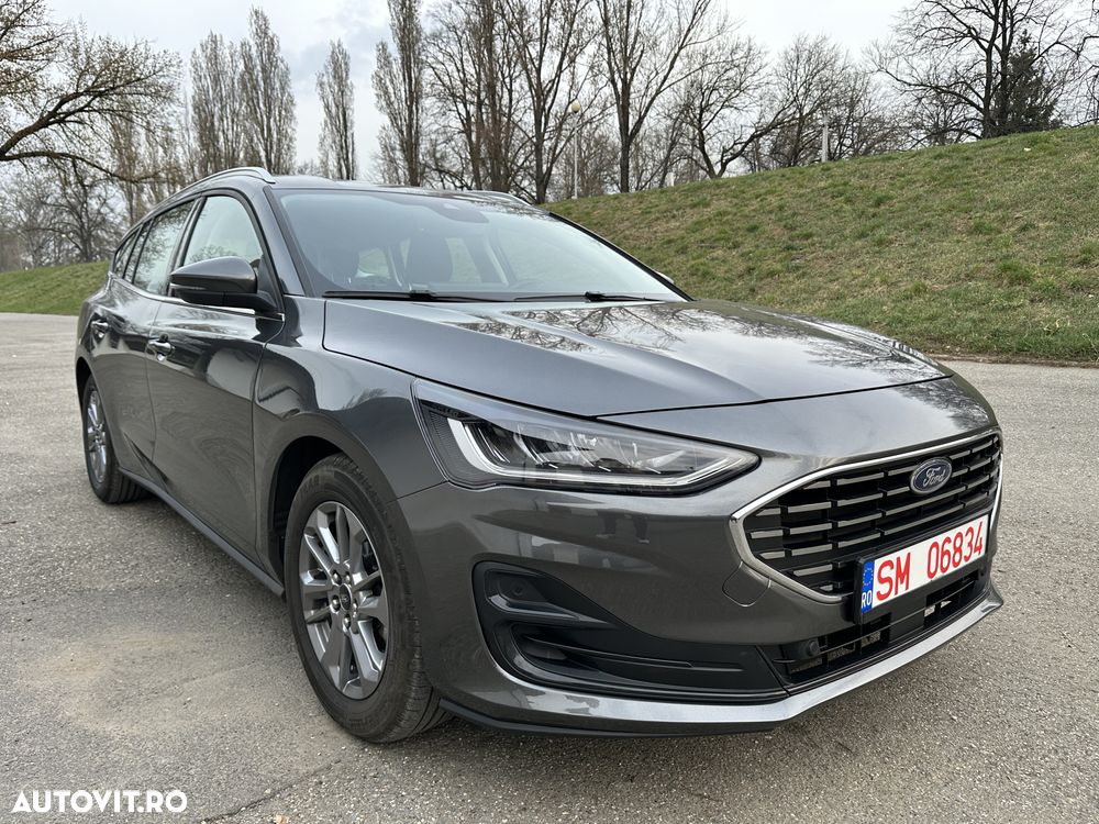 Ford Focus 1.5 EcoBlue 8AT Titanium - 5