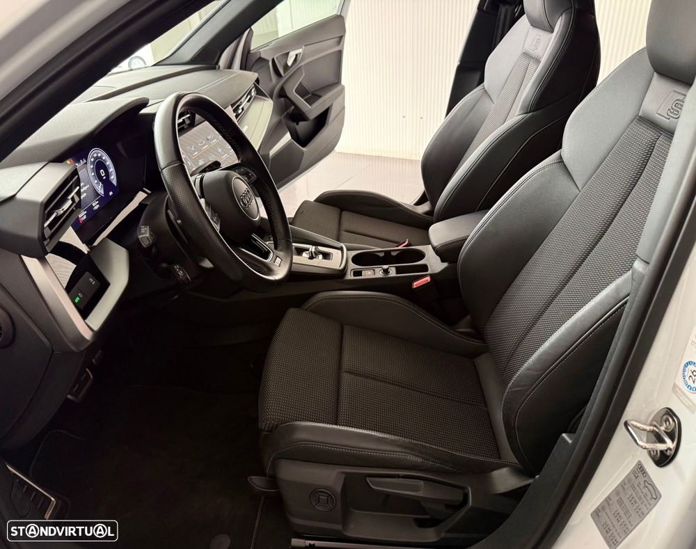 Audi A3 Sportback 40 TFSIe S line - 24