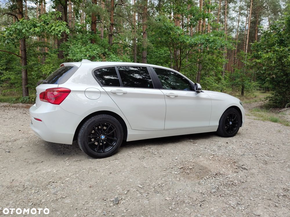 BMW Seria 1 116d Sport Line Shadow - 7