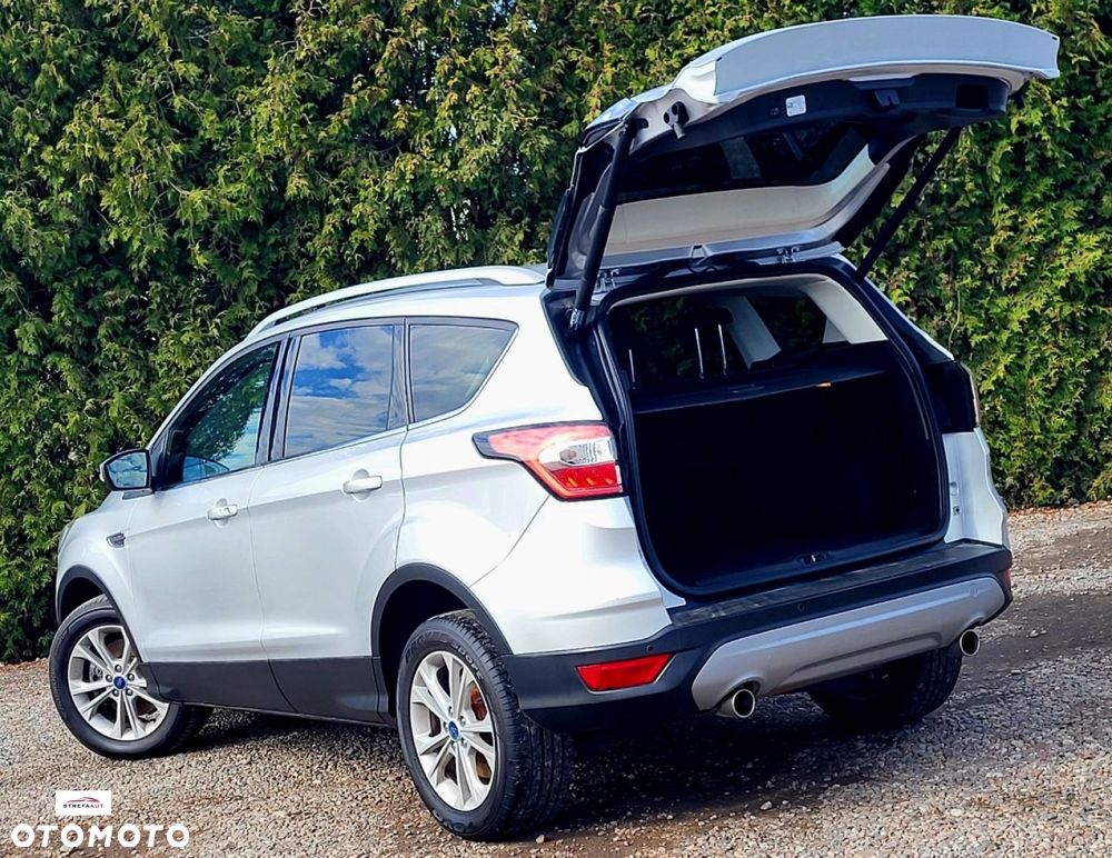 Ford Kuga - 21