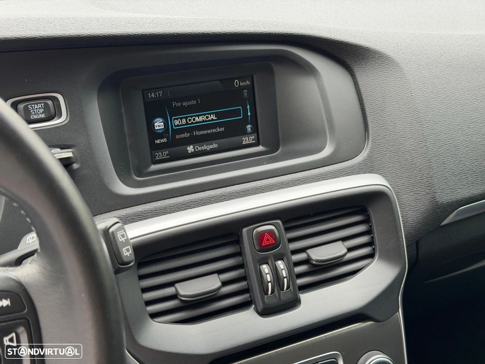 Volvo V40 1.6 D2 Momentum - 16
