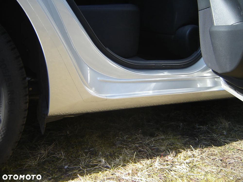 Toyota Auris 1.6 Premium - 29