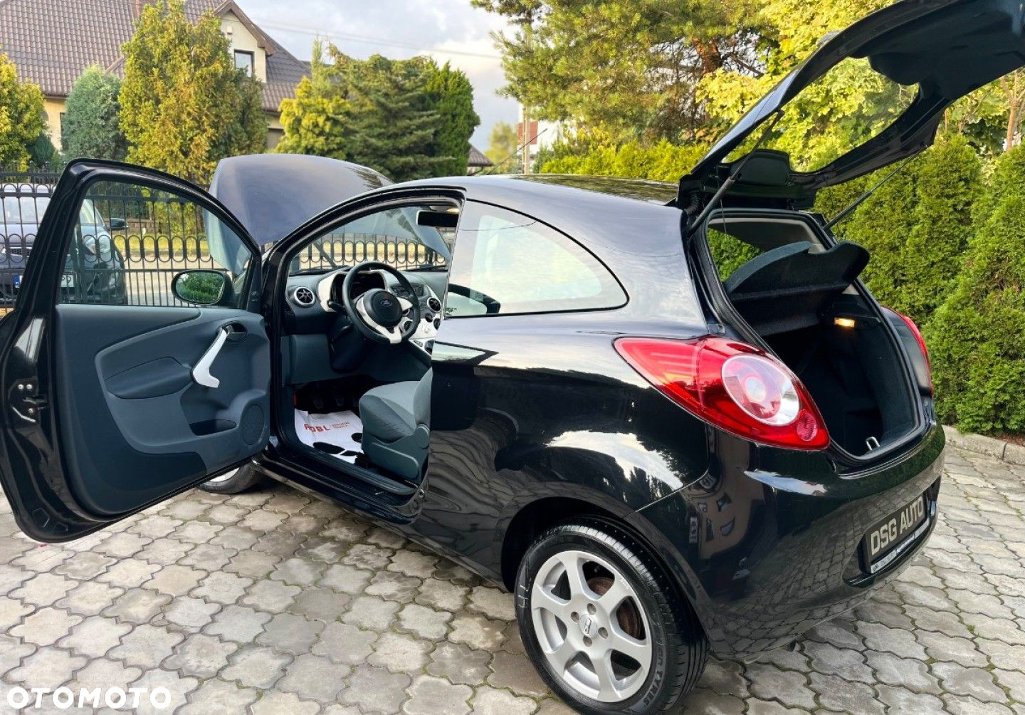 Ford KA - 27