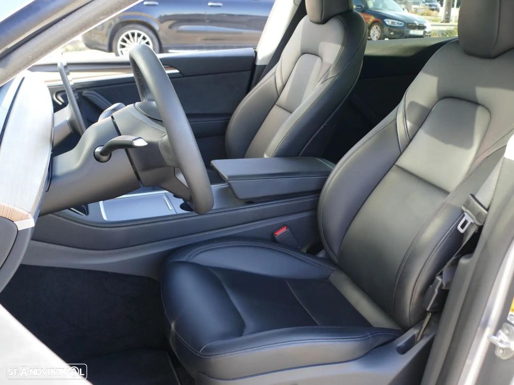 Tesla Model Y Performance Tração Integral - 24