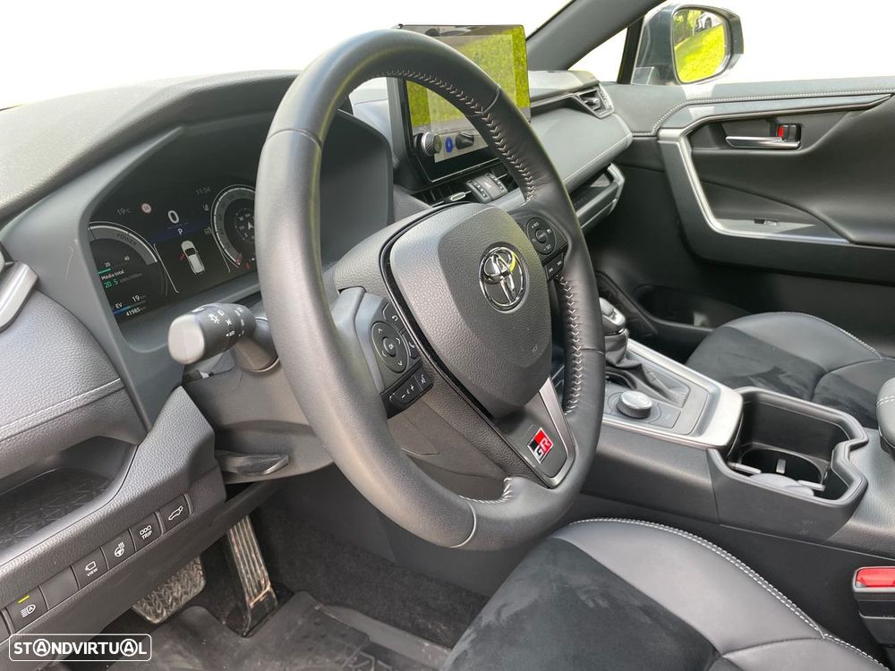 Toyota RAV4 - 12