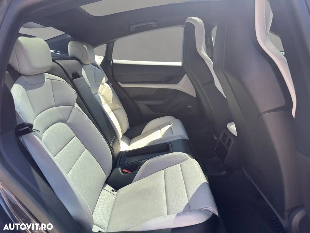 Porsche Taycan Performancebatterie Plus - 16