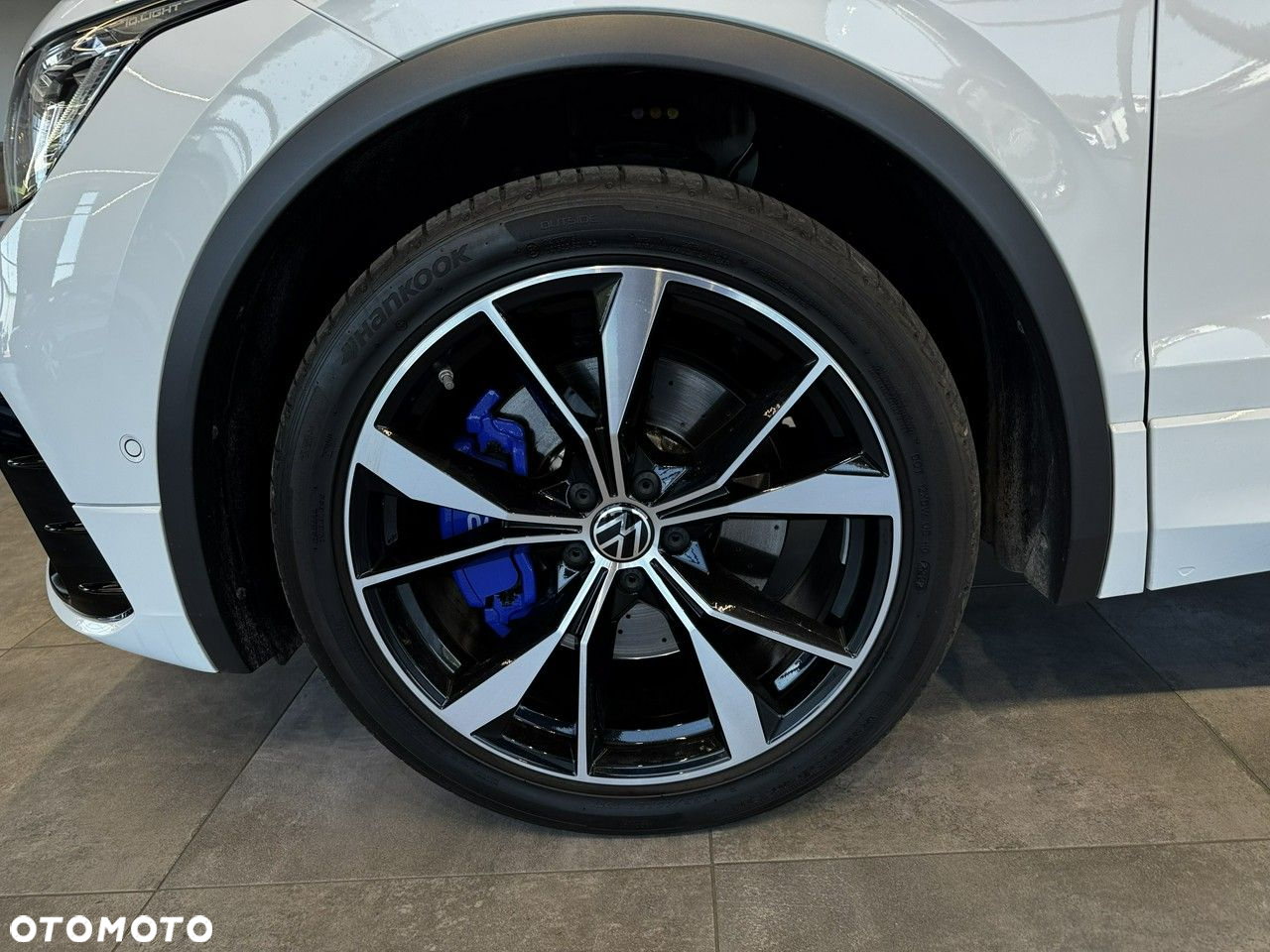 Volkswagen Tiguan - 11