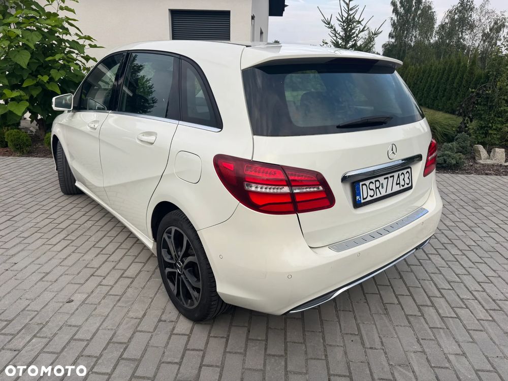 Mercedes-Benz Klasa B 180 (CDI) d 7G-DCT Style - 5