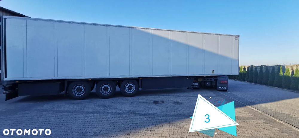 Schmitz Cargobull - 12