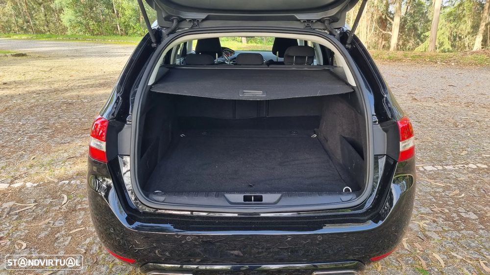 Peugeot 308 SW 1.2 PureTech GT Pack - 12