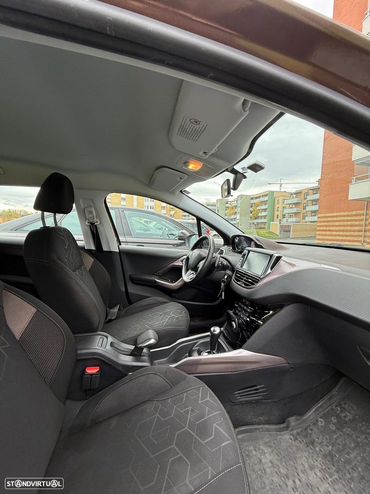 Peugeot 2008 - 15