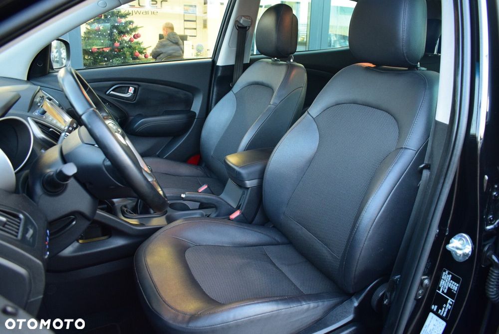 Hyundai ix35 - 11