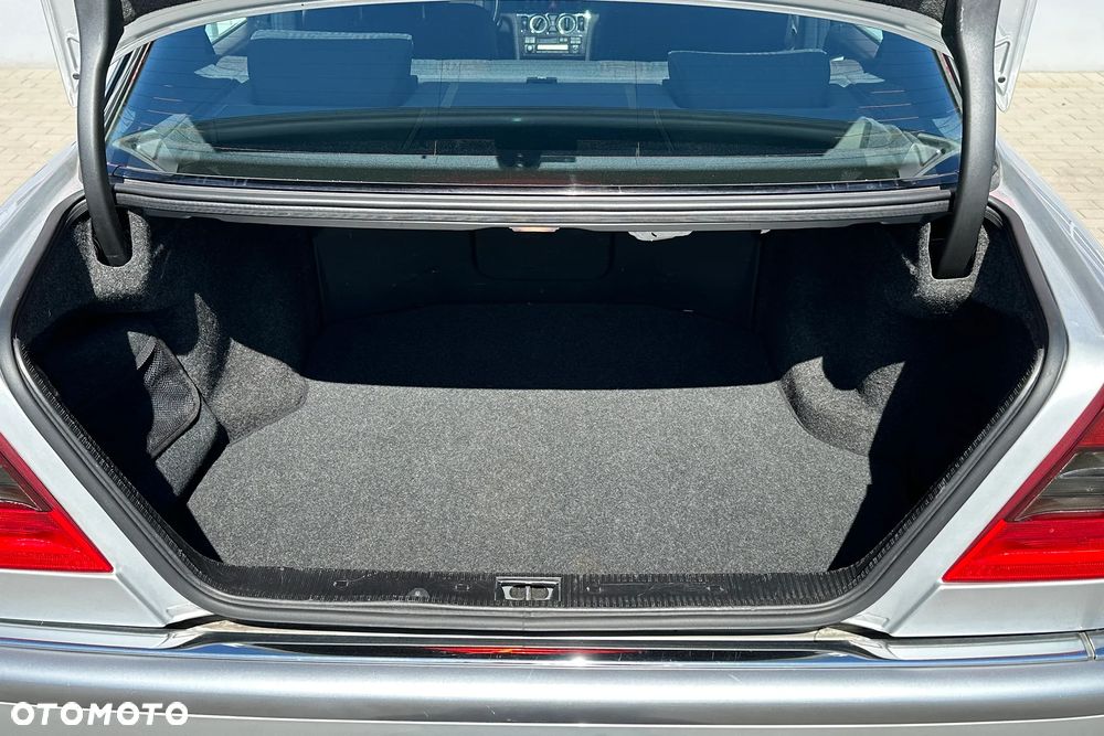 Mercedes-Benz Klasa C - 30