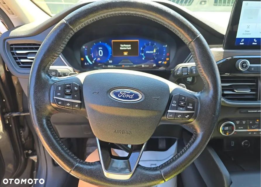 Ford Kuga 2.0 EcoBoost 4x4 Titanium - 8