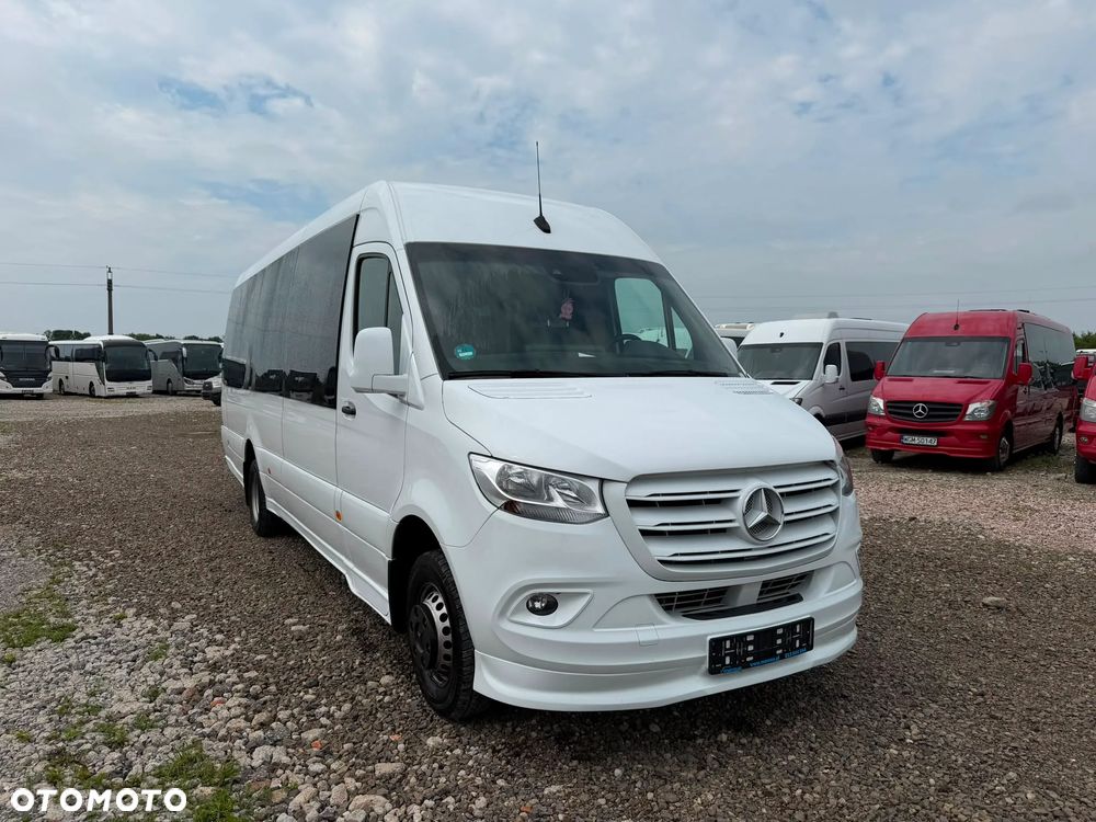 Mercedes-Benz Sprinter 517