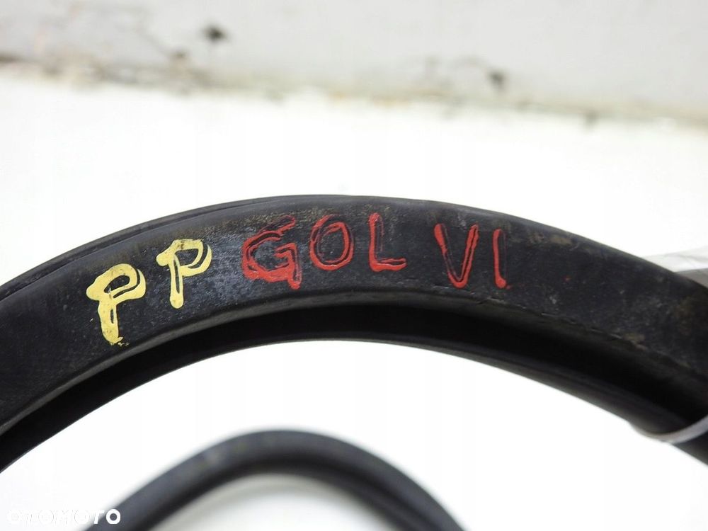 USZCZELKA DRZWI PRAWY PRZÓD VW GOLF VI - 3