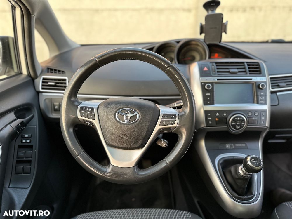 Toyota Verso - 9