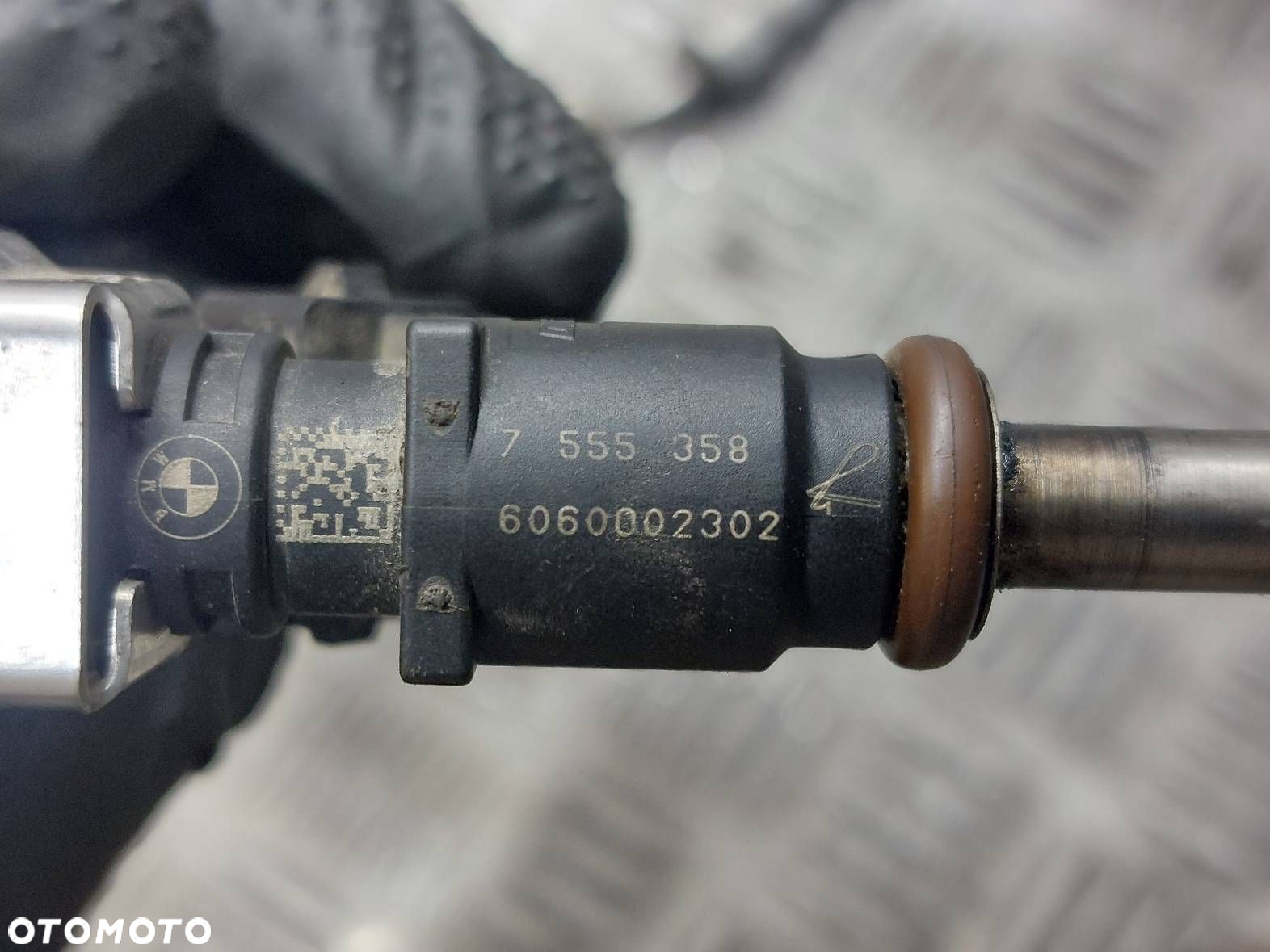 LISTWA WTRYSKOWA WTRYSKIWACZE BMW E90 320SI 2.0 16V 7563512 7555358 - 5