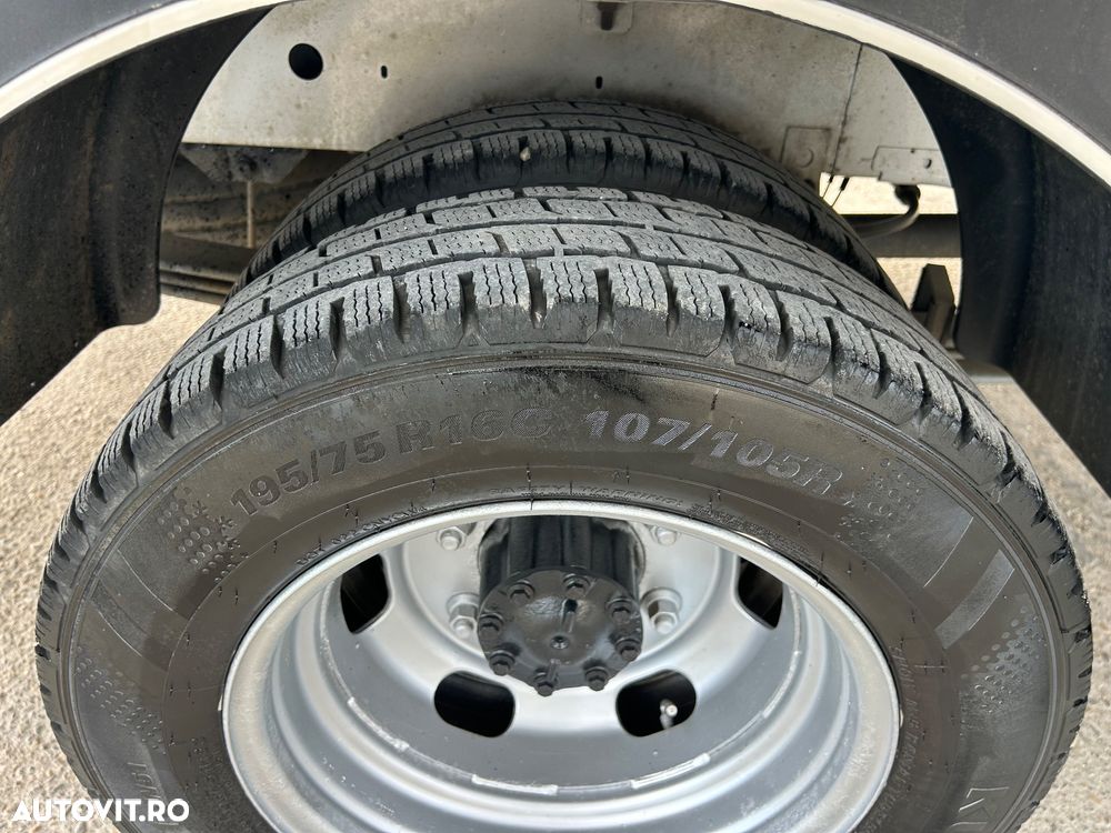 Renault Master BOX 8 EUROPALETI LIFT AXA DUBLA SPATE - 34
