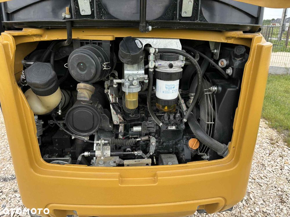 Caterpillar 301.7d - 16