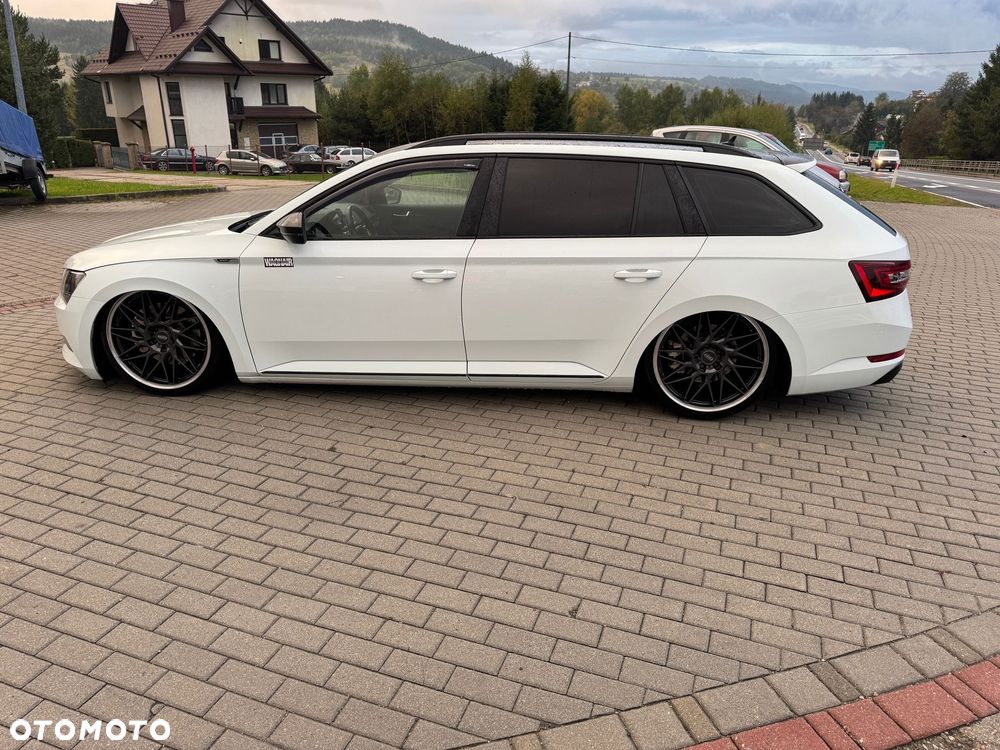 Skoda Superb Combi 2.0 TSI 4x4 DSG SportLine - 7
