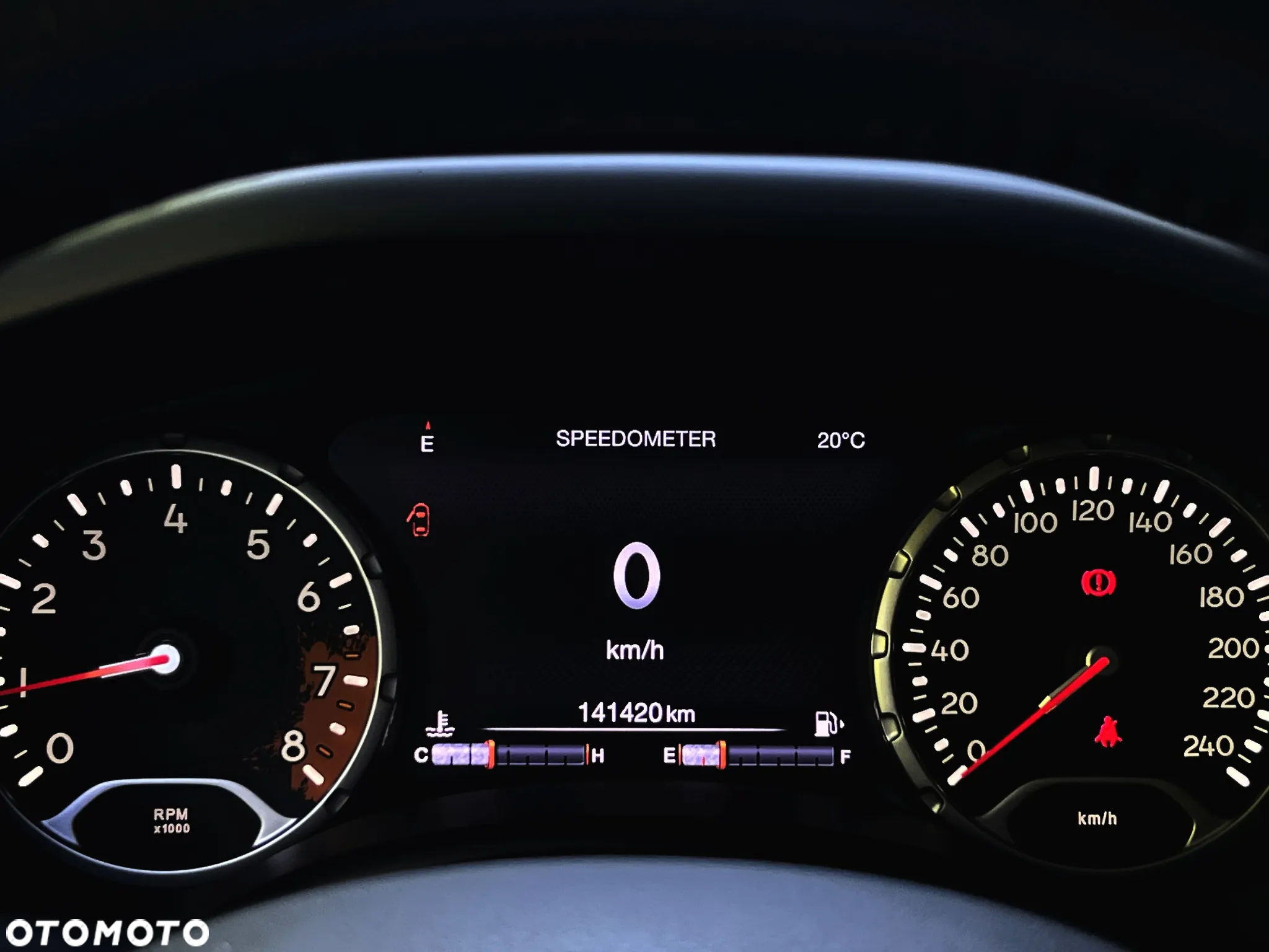 Jeep Renegade - 34