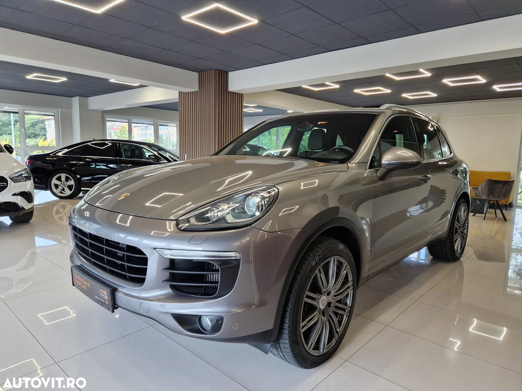 Porsche Cayenne 3.0 L - 1