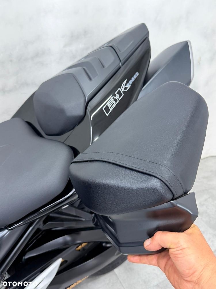 Suzuki GSX - 11