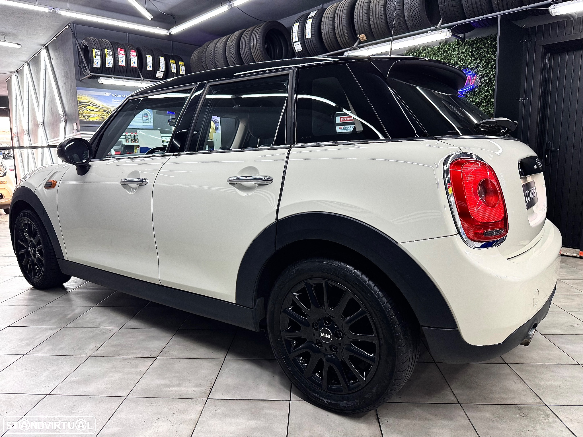 MINI 5 Portas One - 5