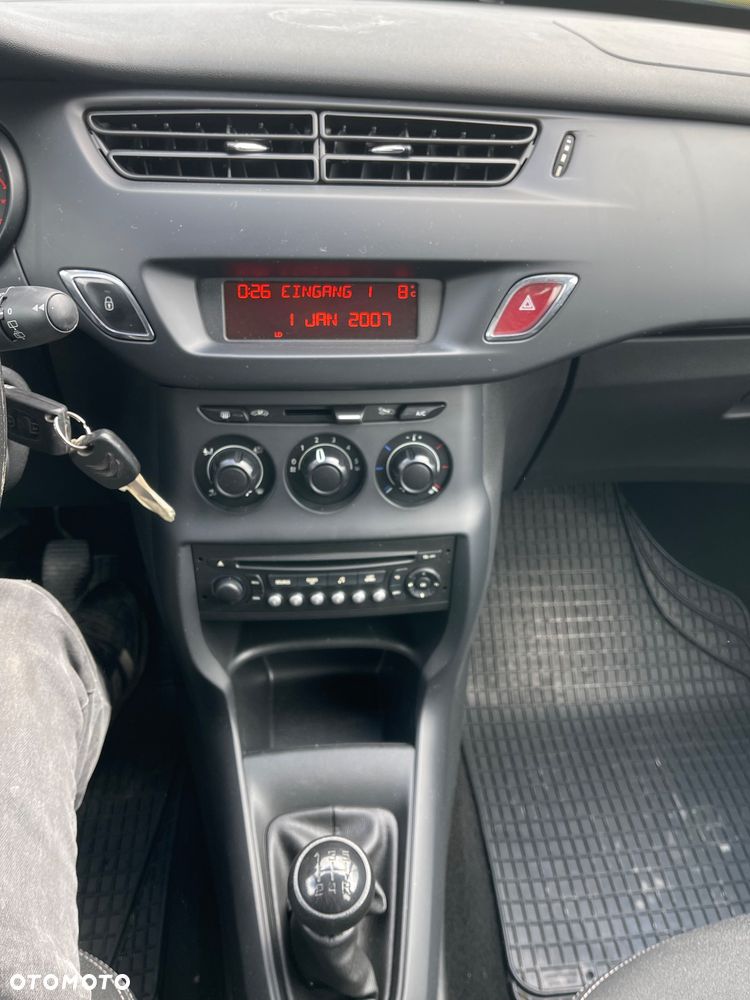 Citroën C3 Pure Tech 82 LIVE - 14