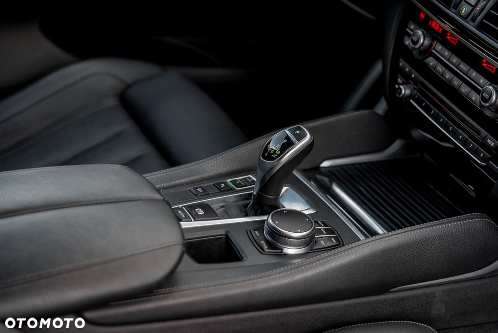 BMW X6 xDrive40d M Sport - 19