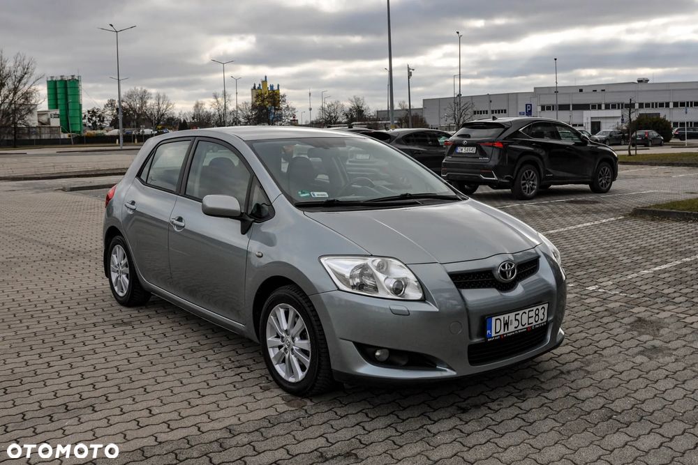 Toyota Auris - 6